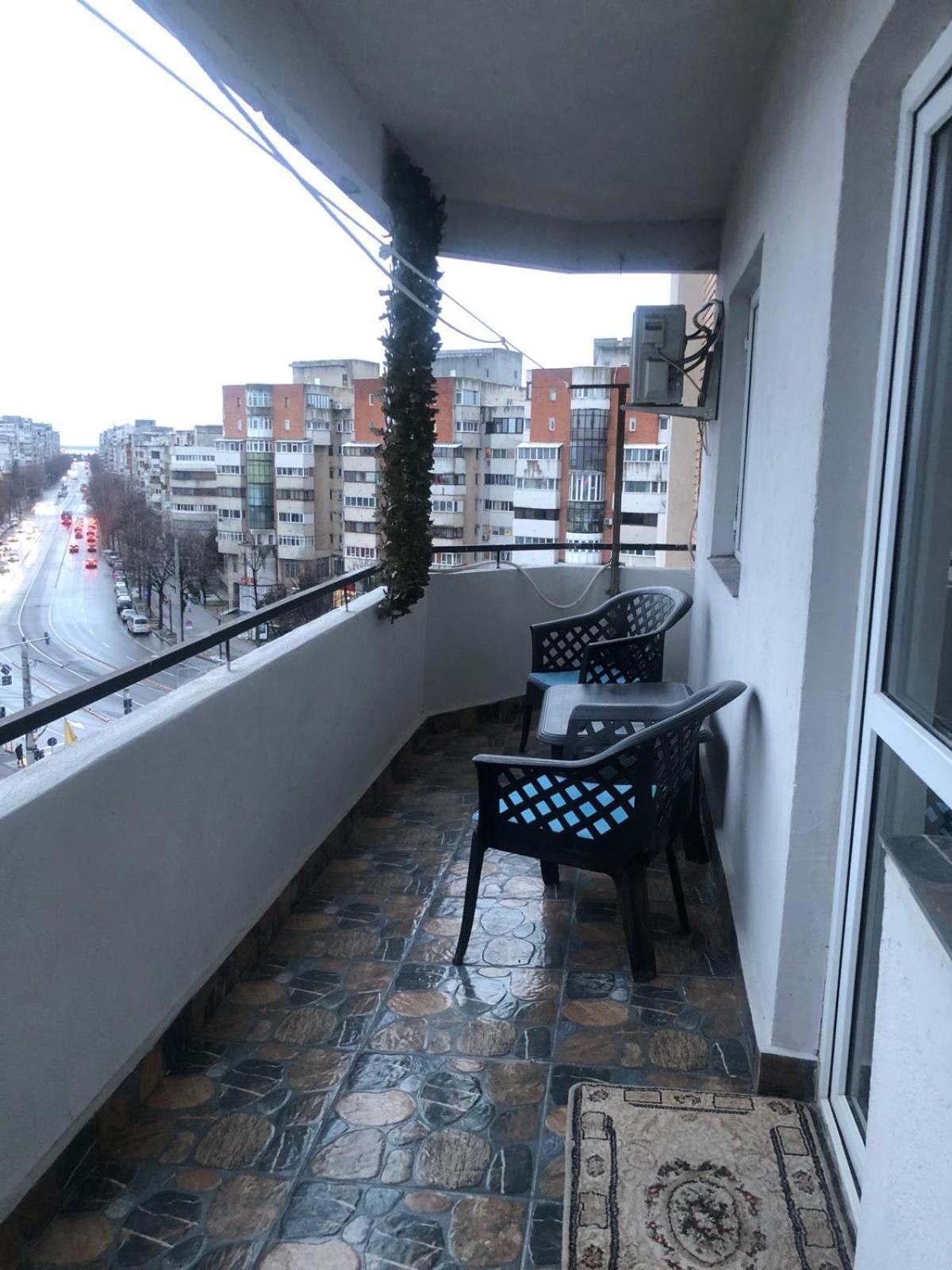 Alfredo Apartament Buzău Exteriör bild